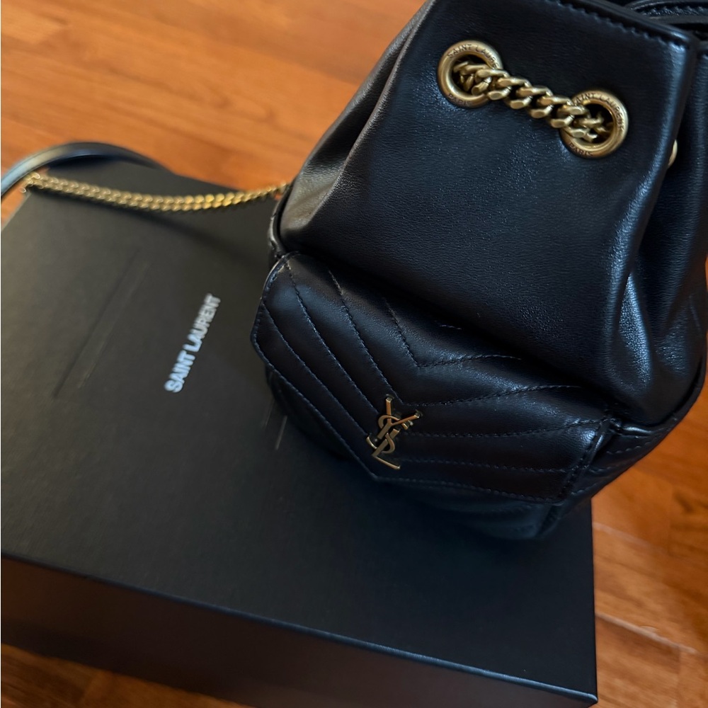 Saint Laurent Black Quilted Crossbody Bag - Picture 5 of 16